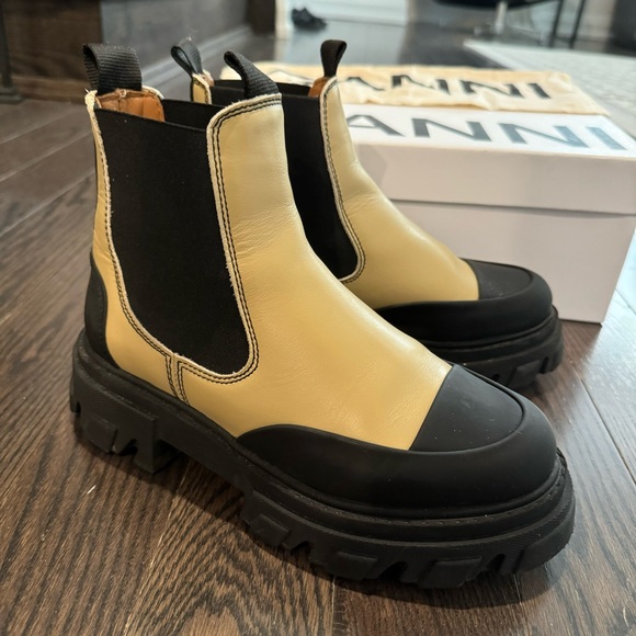 GANNI Chelsea boots | Size 38 - Picture 3 of 10